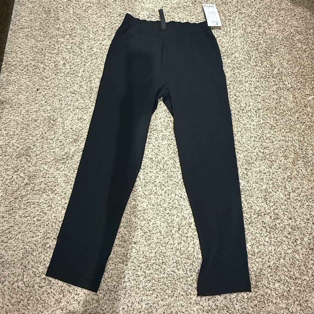 Lululemon Ripstop Pull-On Pant - Picture 2 of 6